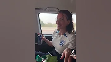 اغنيه خد سيجارة جاره هات سيجارة جاره 