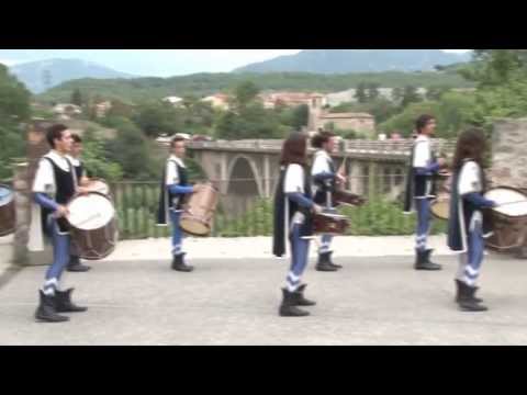 Besalú Medieval 2011 - YouTube