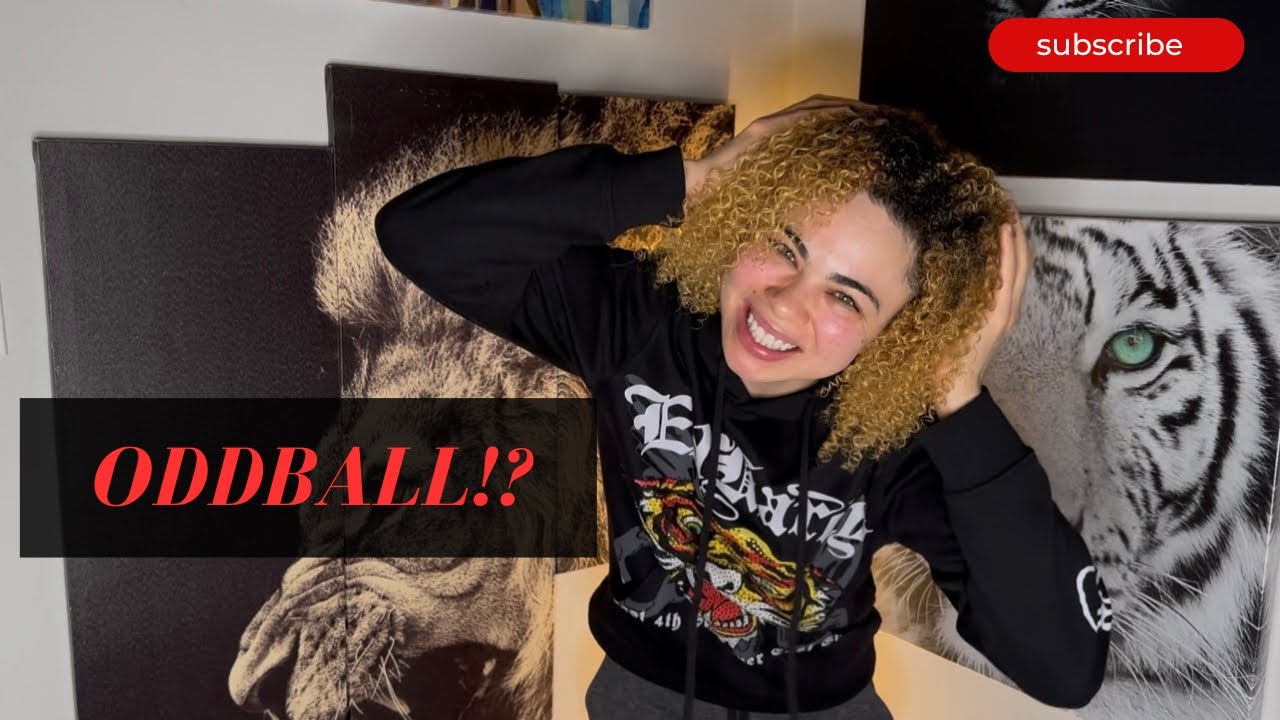 По городу ходят слухи, что ты немного странный!