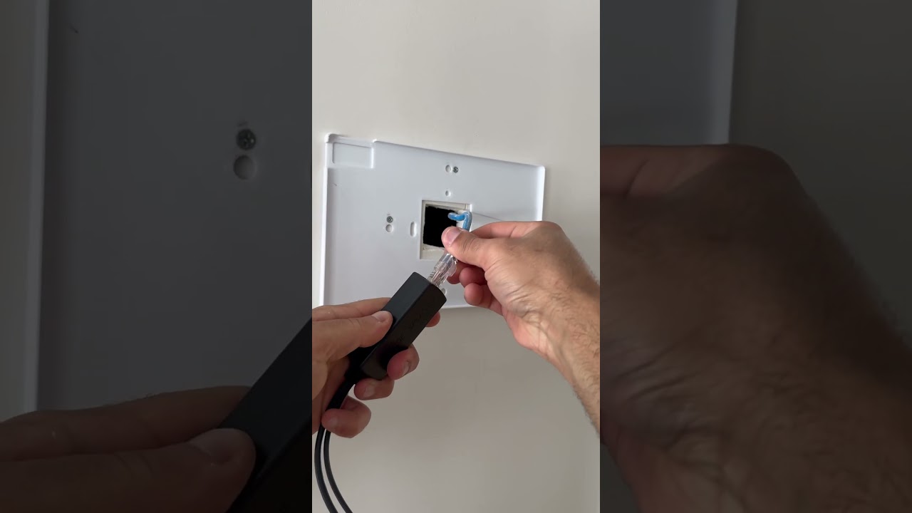 Революция! 🔥Закрепите планшет на стене со скрытой зарядкой! ⚡️