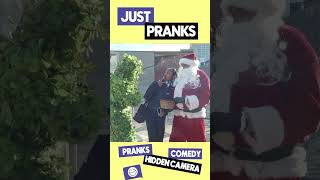 Selfie With Santa Prank 🎅🏿🎁🎄