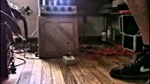 Colorsound one knob fuzz guitar pedal clone vintage 60