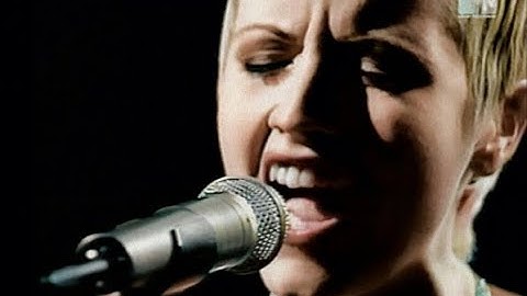 The Cranberries - Zombie - Live 1994 (The Best Version)