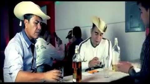 Thumbnail of Efrain Toledo ft Satelite Musical - Con el llanto en los ojos (VIDEO OFICIAL)