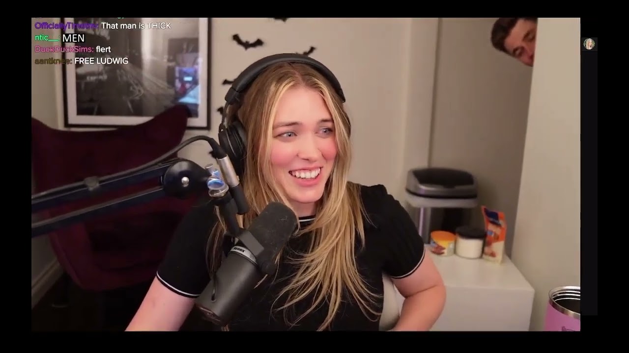 QTCinderella Jumpscared