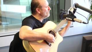 Watch Colin Hay Gathering Mercury video