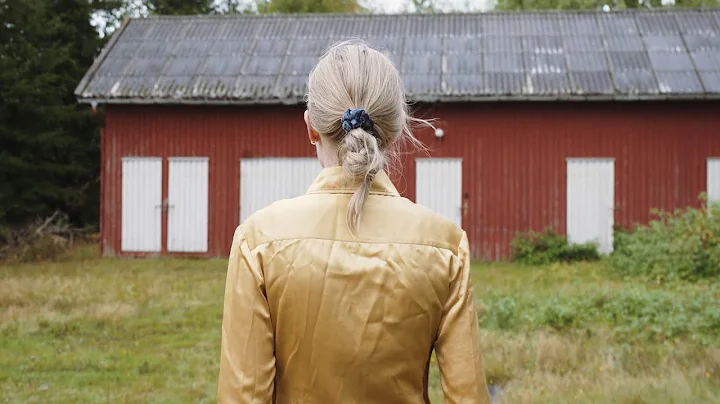 Jenny Hval - 'Cemetery Of Splendour' & 'Classic Ob...