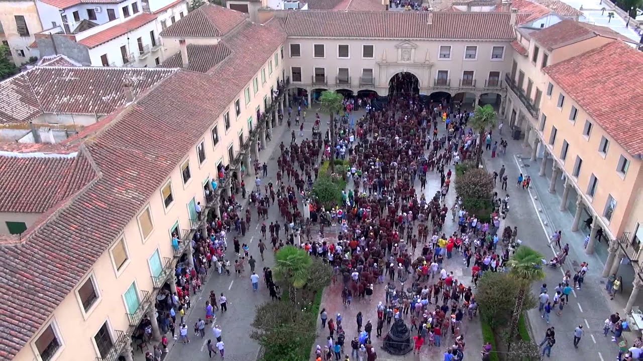 CASCAMORRAS 30" v01 English