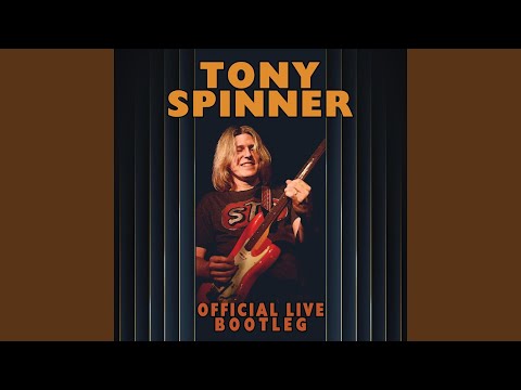 Mira I May Be Wrong (Live) en YouTube