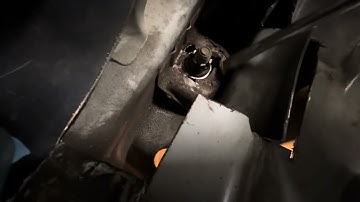 92-95 civic broken trailing arm bushing bolt issues