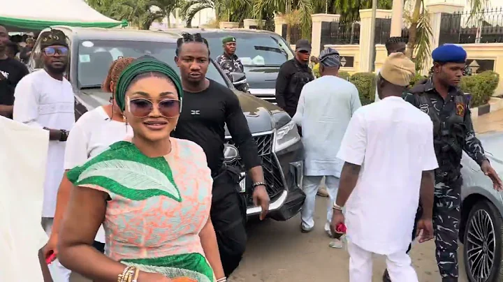 MERCY AIGBE AND HUSBAND AT LATE K1 DE ULTIMATE’S MOTHER BURIAL IN IJEBU ODE