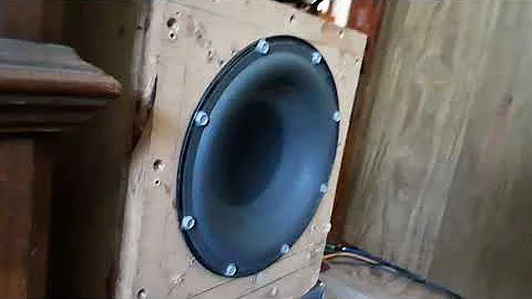 my Stoner mind Bass video 8 inch Logitech