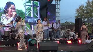 Download Lagu WIRANG - NIKEN SALINDRI - CS MAYANGKARA MP3 Download Lagu WIRANG - NIKEN SALINDRI - CS MAYANGKARA MP3
