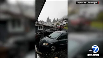 Deadly Alaska landslide damages homes, crushes power lines thumbnail