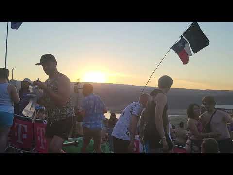 Andrew Bayer - Open End Resource (sunset at the Gorge)