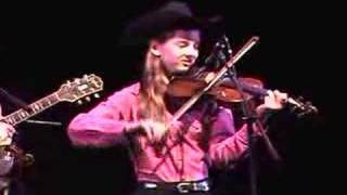 Pendleton Family Fiddlers play Beaumont Rag at NFHOF chords