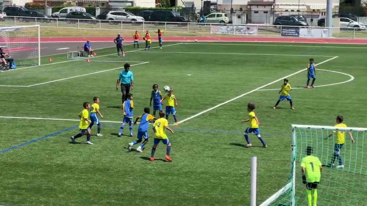 Ris Orangis - Plessis Robinson / U11 (0-1) Challenge Régional de Gonesse. 24 juin 2023.