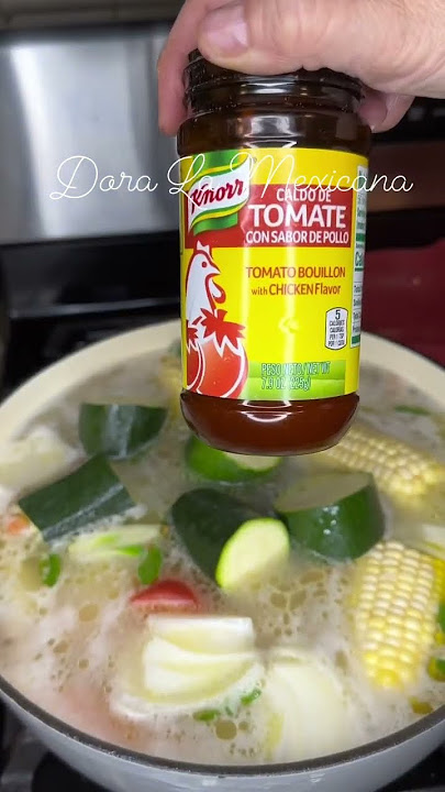 How to make caldo de Pollo! How to make Chicken soup #chickensoup #soupseason #caldo #food #comida
