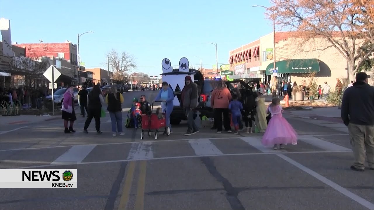 Downtown Scottsbluff Association Trick or Treat Street 2023 - YouTube