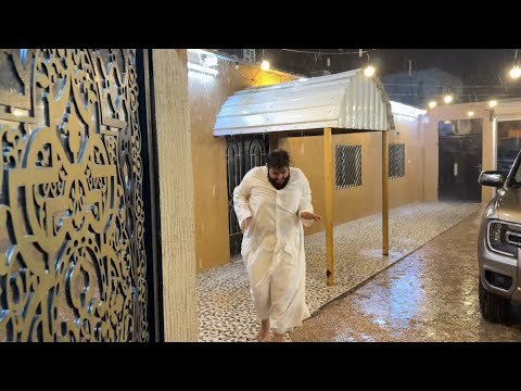 تجهيزات العيد والمطر غرق الدنياء