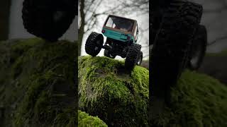 #scx24 Jeep YJ by WT Micro on the rocks. #axial #injora