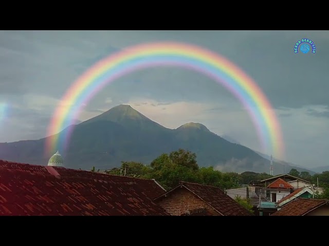 MUNCULNYA PELANGI DI PAGI HARI MINGGU // FENOMENA ALAM DI MOJOKERTO JAWA TIMUR class=