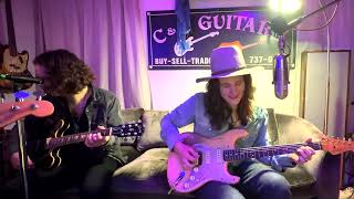 Tyler Bryant & The Shakedown - "Feelin' Better" LIVE