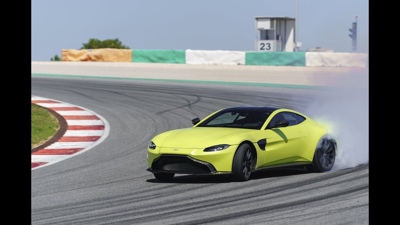 Aston martin drift