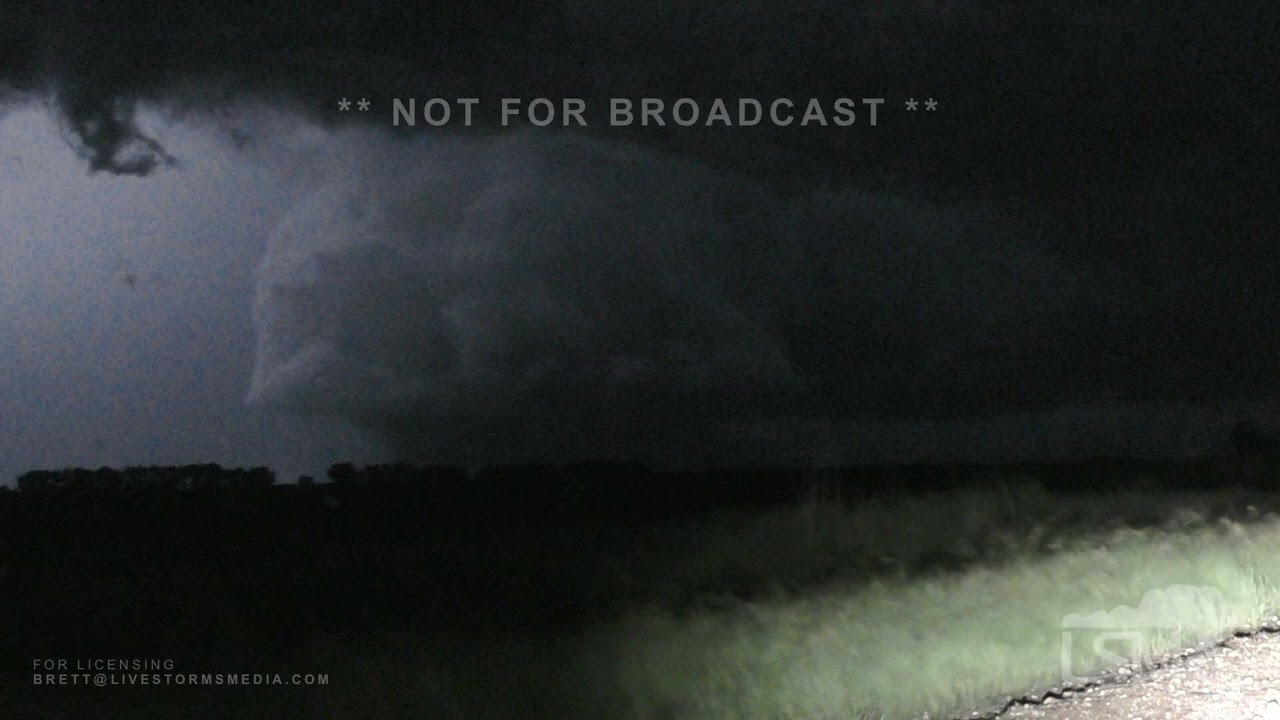06-20-2025 Enderlin, ND - Nighttime Large Tornado