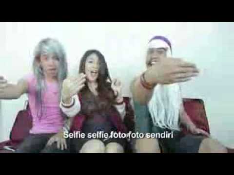 Lagu Selfie