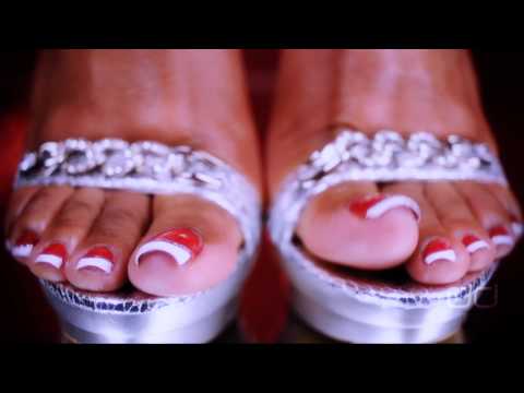 Darla TV - Foot Fetish Christmas: Toe Show For Santa