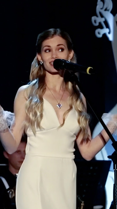 Like White Angel π΅π Jazz vocal (Bjork cover) - #shorts #μ¬μ¦ #μμ
#μ¬λΌλΉμμΉ΄