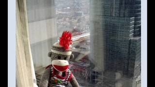 Introducing Humpty, the travelling sock monkey (Part 10)