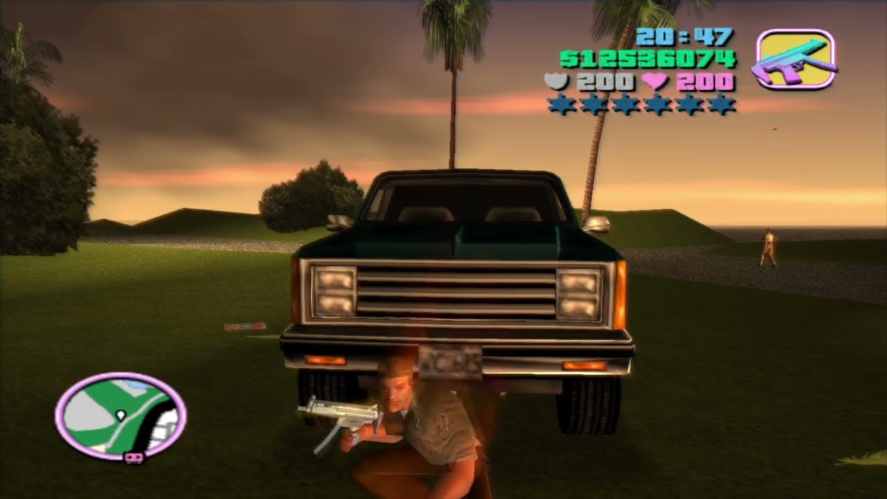 Grand Theft Auto: Vice City Running over pedestrians with Chevy k5 Blazer