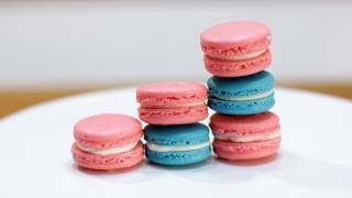 Print the full recipe here:
https://inthekitchenwithmatt.com/classic-french-macarons check out my
dating book http://amzn.to/2nnkzsn in this episode of...