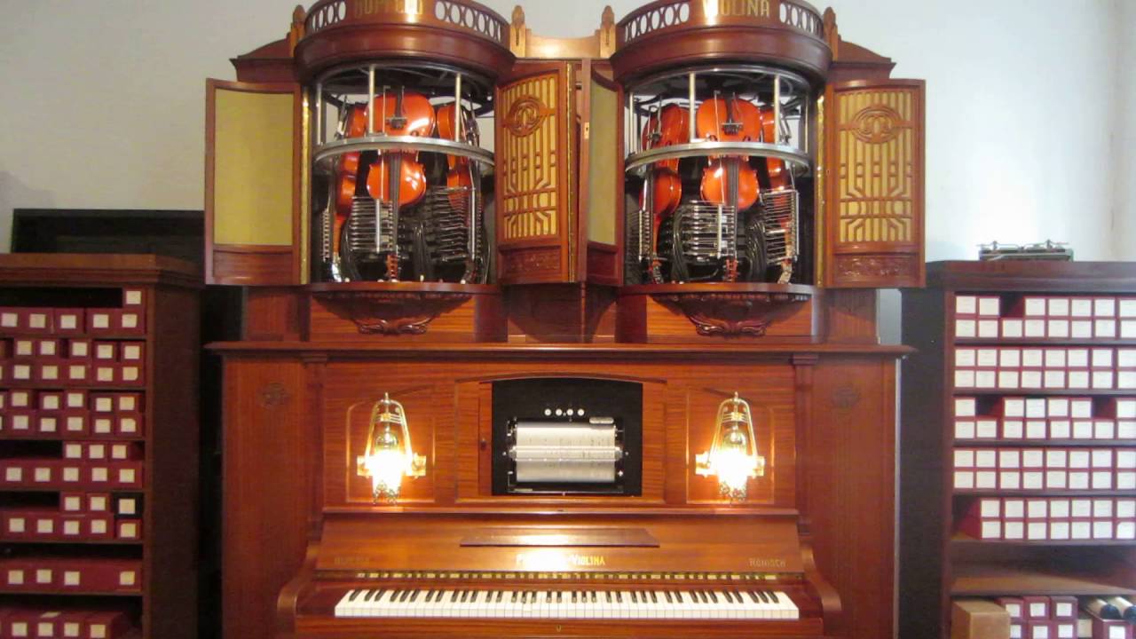 Fun Fact: The Fontaine gem shop houses what is IRL a 1914 self-playing  Piano and Violin Orchestrion called The Hupfeld Phonoliszt Violina. :  r/Genshin_Impact
