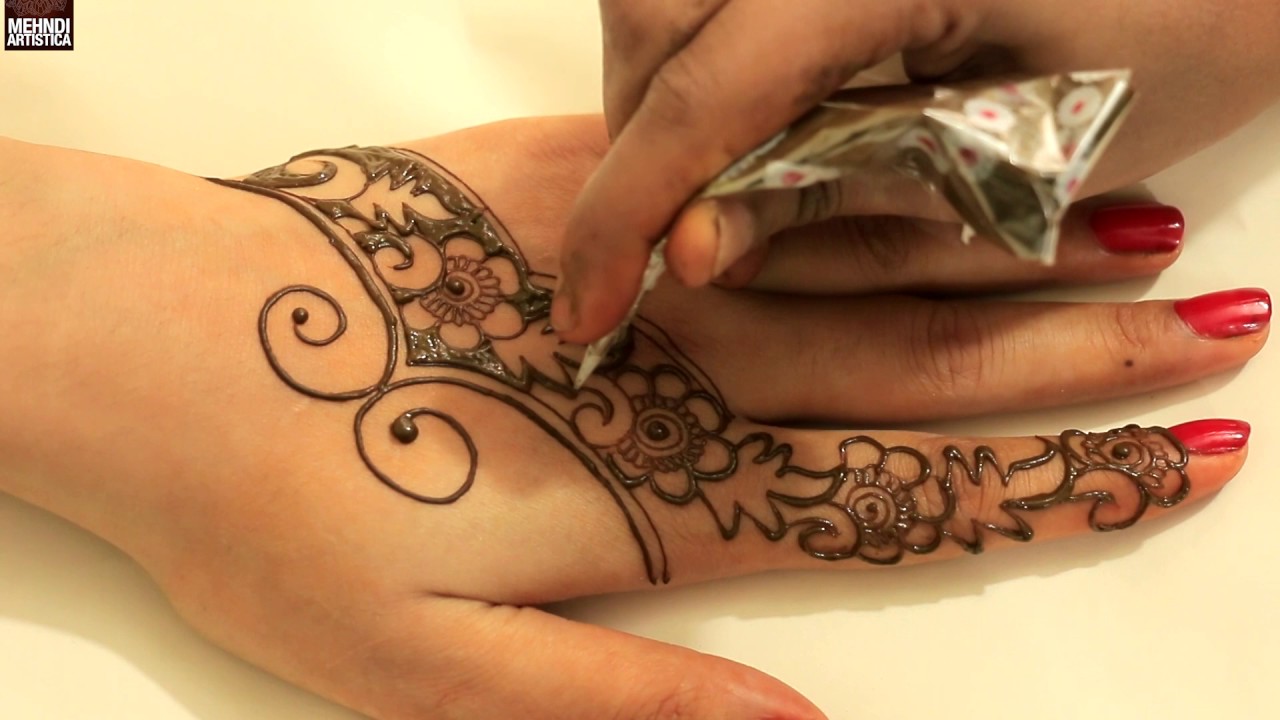 Cut Work Mehndi Designs For hands| New Negative Space Henna Design 2017 ...