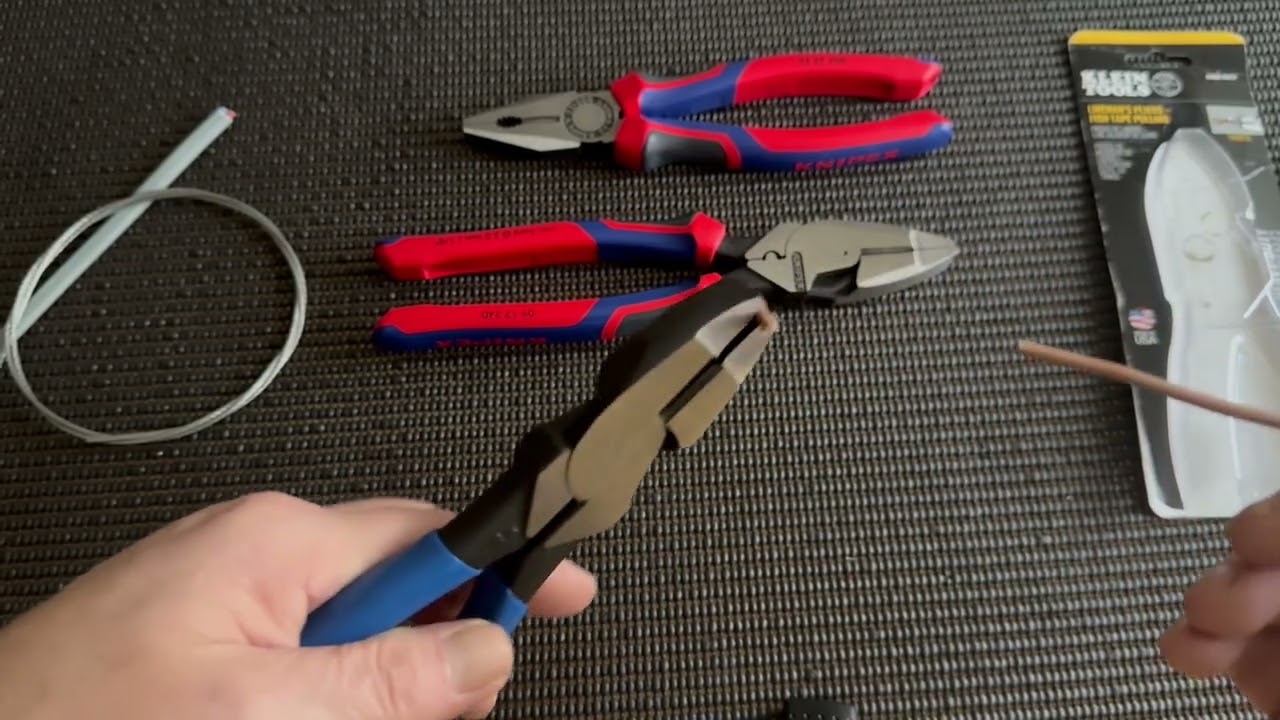 KLEIN TOOLS D2000-9NETP VS KNIPEX 09-12-240
