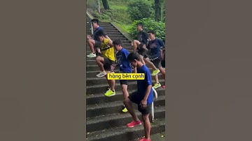 Nhảy lên bậc như này đòi hỏi tay chân kết hợp nhuồn nhuyễn đều nhau không thì