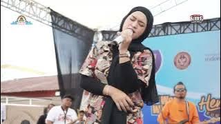 MENCINTAIMU DENGAN NGEYEL - Woro Widowati ft KONEG Band JOGJA (LIVE) @Omah_e_Opa #waterpark
