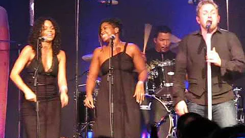 Johnny Reid - Mustang Sally - Rodeo Lounge.wmv