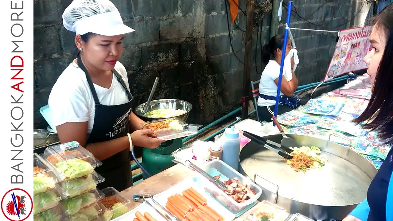 THAI STREET FOOD BANGKOK @ Nana Market & Phloen Chit - YouTube