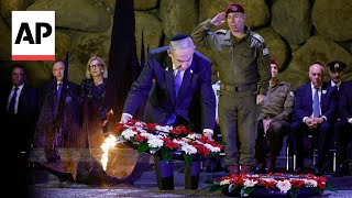 Israelis in Tel Aviv and Jerusalem observe Yom Hashoah, Holocaust remembrance day