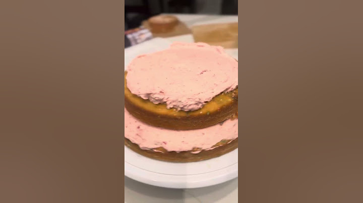 Ever wanted to bake Marinette’s birthday cake from Season 2’s Befana episode? #miraculousladybug