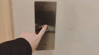 Dover Hydraulic Elevator @ JCPenney Brookfield Square Mall In Brookfield, WI