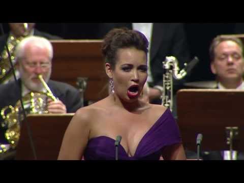 NEUE STIMMEN 2013 - Final: Winner Sierra sings "Je veux vivre", Roméo et Juliette, Gounod