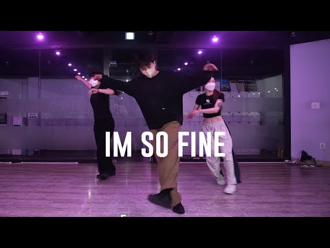 L-like - Im <strong>so</strong> fine (<strong>Feat</strong>. sogumm) Choreography KING SANG