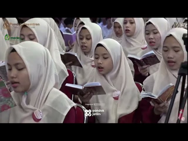 Haflah Tasyakur Akhirussanah Alfiyah Ibni Malik PP Al Falah Putri Ploso Kediri class=