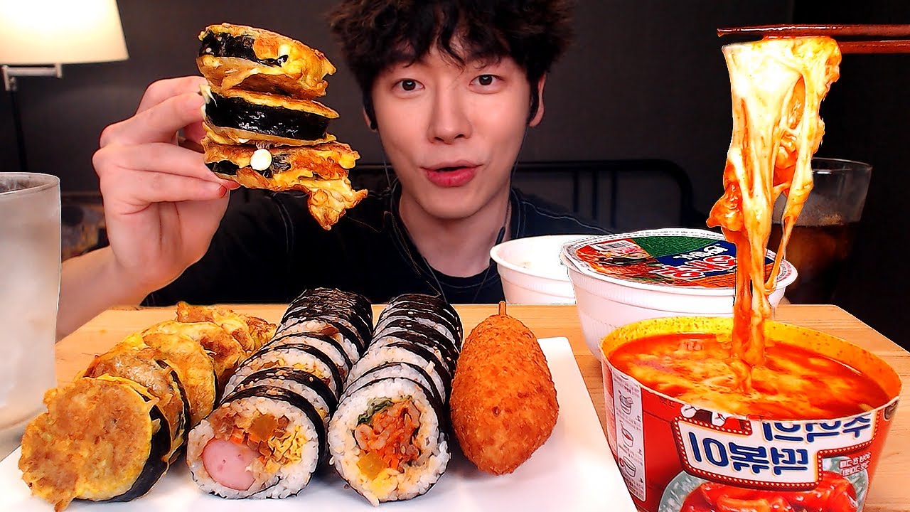 집에서 만드는 참치 듬뿍~ 참치김밥! 라면까지~ (Gimbap with Tuna \u0026 Instant noodles) 요리\u0026먹방!! - Mukbang eating show