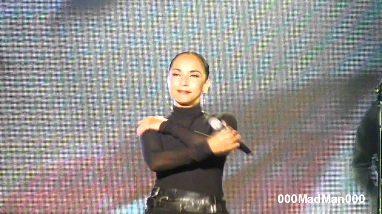 Sade - 04. Kiss of Life - Full Paris Live Concert HD at Bercy (17 May